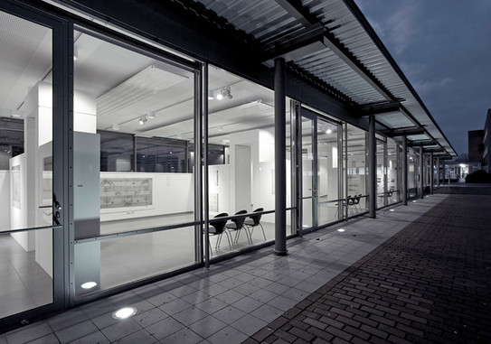 Rudolf-Chaudoire-Pavilion building with glass doors
